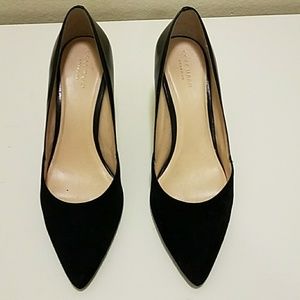 Slightly Used Cole Haan - Black heels 8B